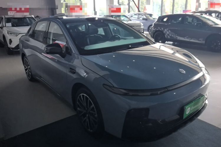 Used Leapmotor B01 2025 550 LiDAR Edition Front Right 45 Deg