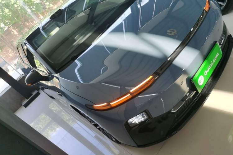Used Leapmotor B01 2025 550 LiDAR Edition Front Right 45 Deg