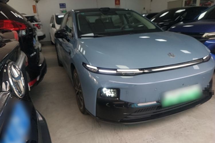 Used Leapmotor B01 2025 550 LiDAR Edition Front Right 45 Deg