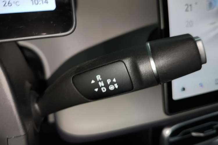 Used Leapmotor B01 2025 550 LiDAR Edition Gear Lever