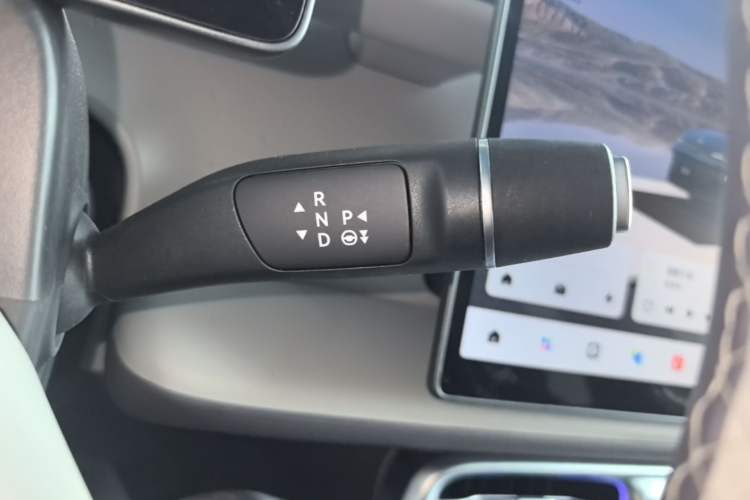 Used Leapmotor B01 2025 550 LiDAR Edition Gear Lever