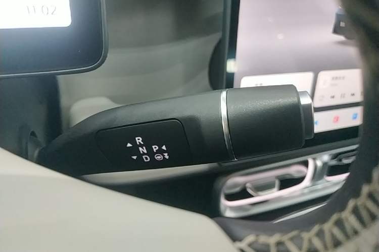 Used Leapmotor B01 2025 550 LiDAR Edition Gear Lever