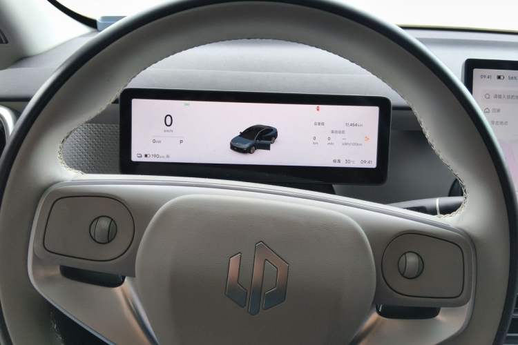 Used Leapmotor B01 2025 550 LiDAR Edition Instrument Cluster