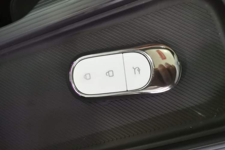 Used Leapmotor B01 2025 550 LiDAR Edition Interior 1