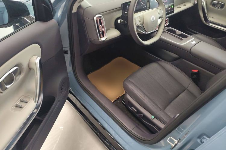 Used Leapmotor B01 2025 550 LiDAR Edition Interior 2