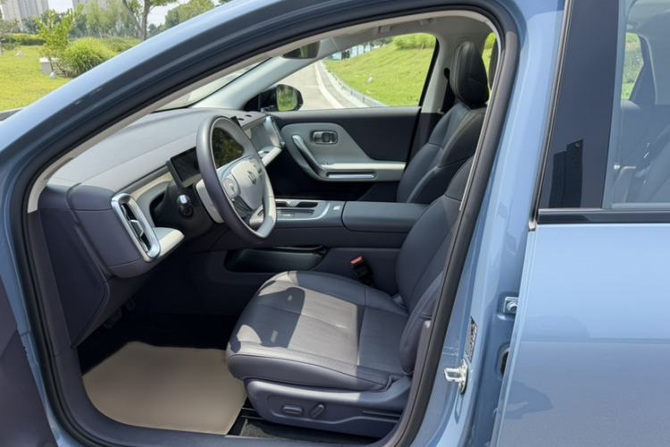 Used Leapmotor B01 2025 550 LiDAR Edition Interior 4
