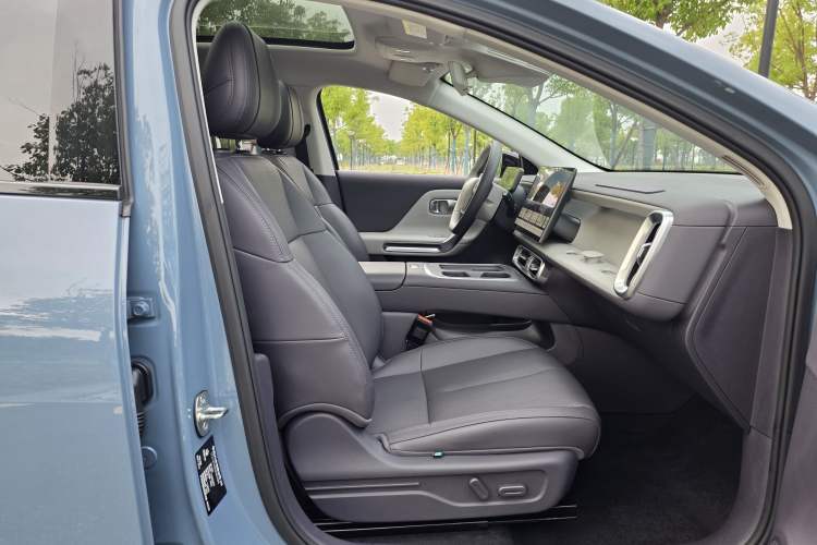 Used Leapmotor B01 2025 550 LiDAR Edition Interior 6