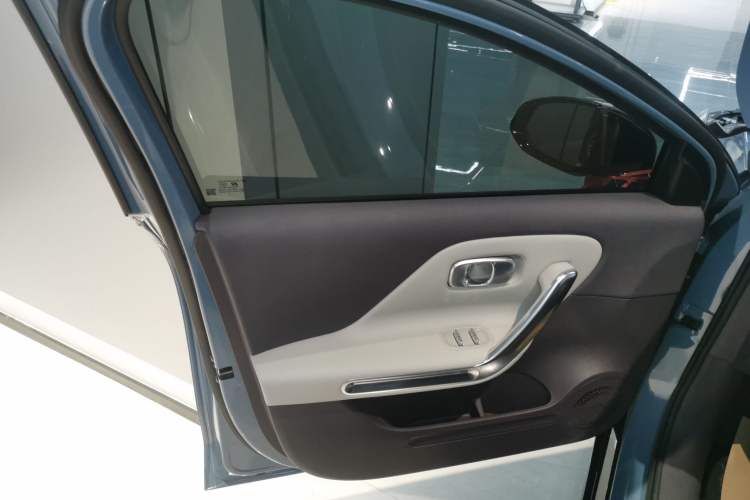 Used Leapmotor B01 2025 550 LiDAR Edition Left Front Door Interior