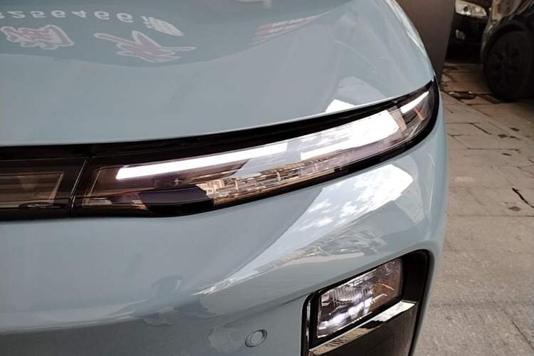 Used Leapmotor B01 2025 550 LiDAR Edition Left Front Headlight