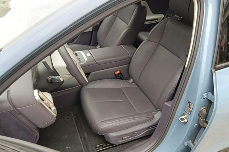 Used Leapmotor B01 2025 550 LiDAR Edition Left Front Seat