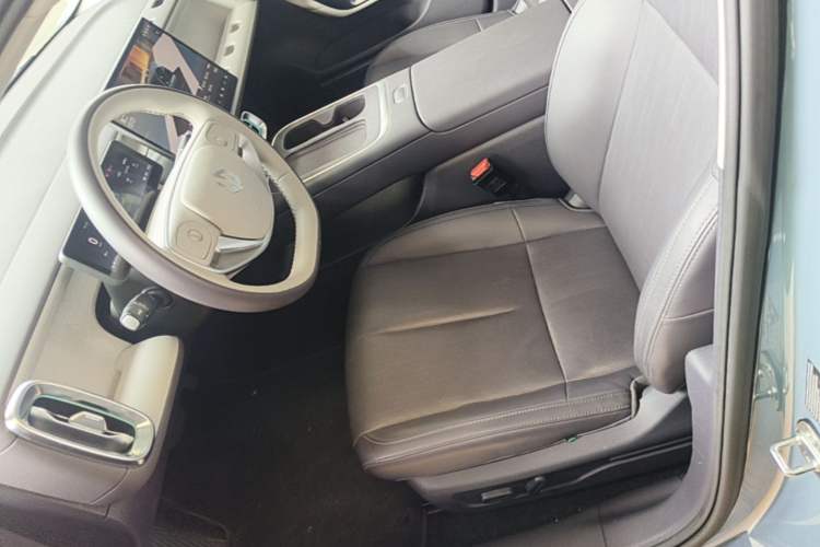 Used Leapmotor B01 2025 550 LiDAR Edition Left Front Seat
