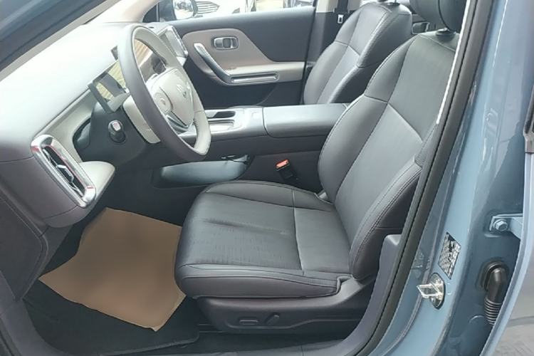 Used Leapmotor B01 2025 550 LiDAR Edition Left Front Seat