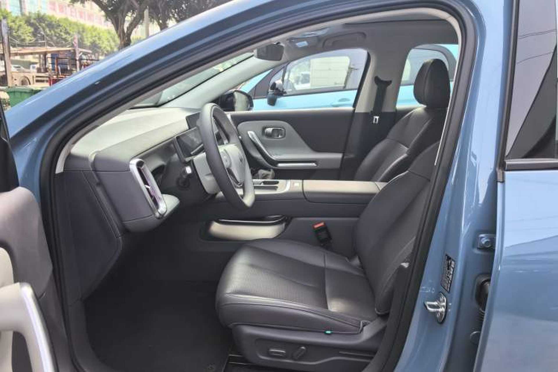 Used Leapmotor B01 2025 550 LiDAR Edition Left Front Seat