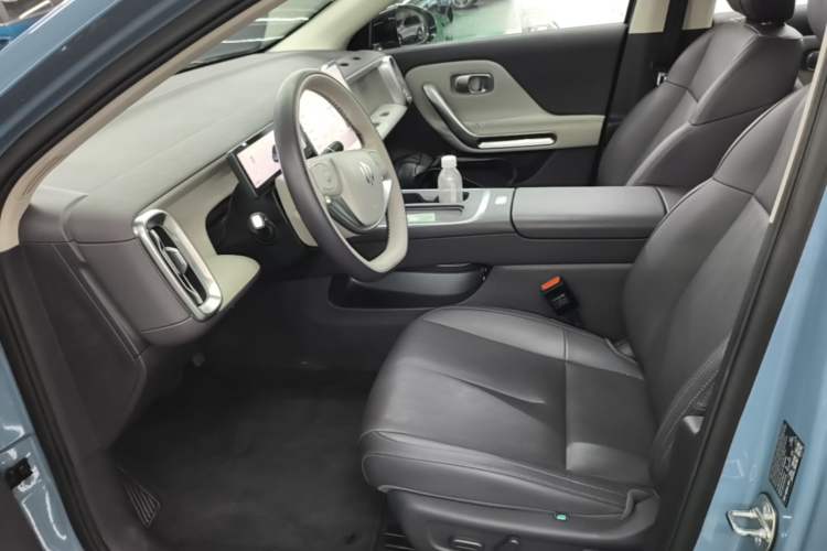 Used Leapmotor B01 2025 550 LiDAR Edition Left Front Seat
