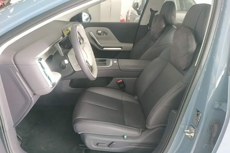Used Leapmotor B01 2025 550 LiDAR Edition Left Front Seat