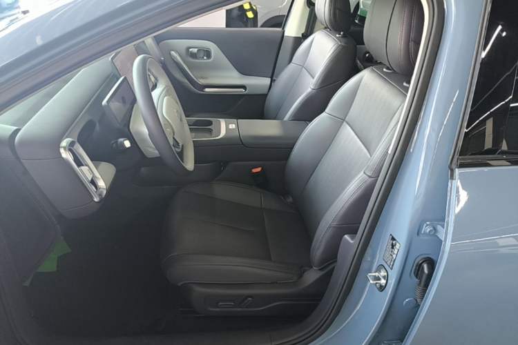 Used Leapmotor B01 2025 550 LiDAR Edition Left Front Seat