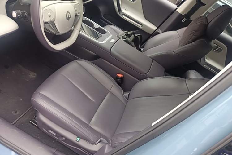 Used Leapmotor B01 2025 550 LiDAR Edition Left Front Seat