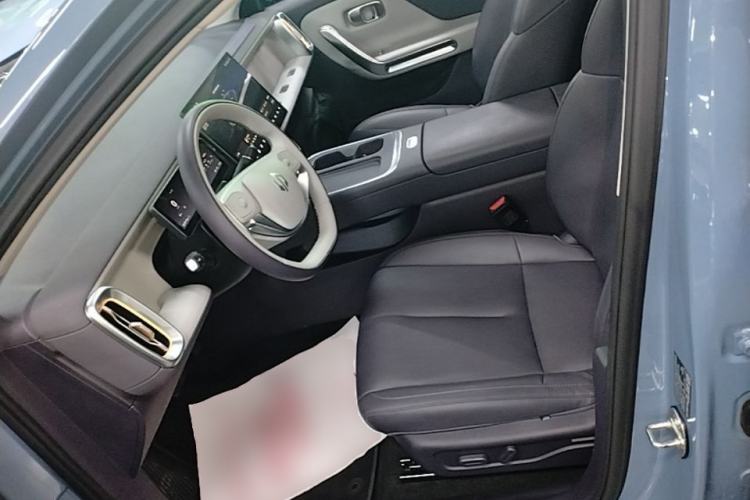 Used Leapmotor B01 2025 550 LiDAR Edition Left Front Seat
