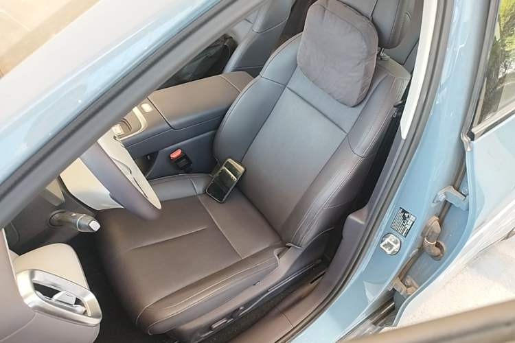 Used Leapmotor B01 2025 550 LiDAR Edition Left Front Seat