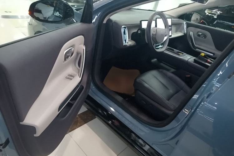 Used Leapmotor B01 2025 550 LiDAR Edition Left Front Seat