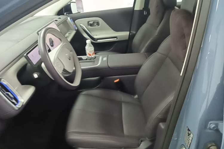Used Leapmotor B01 2025 550 LiDAR Edition Left Front Seat