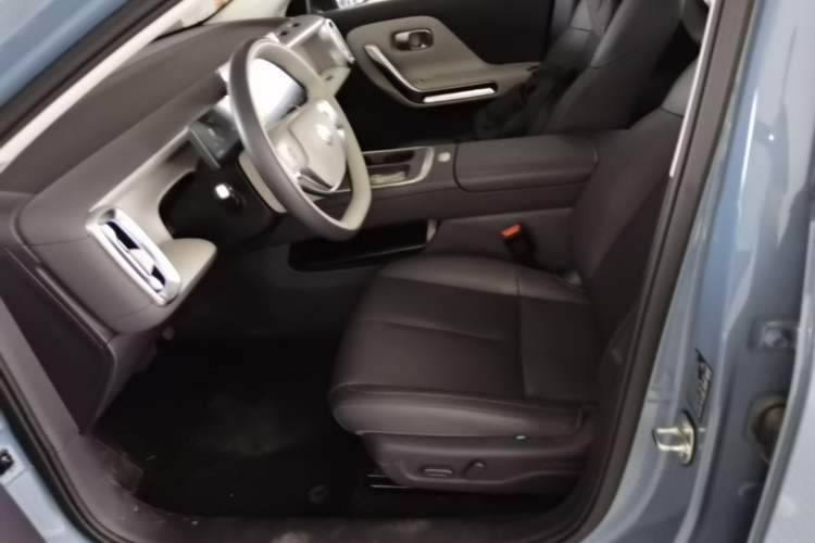 Used Leapmotor B01 2025 550 LiDAR Edition Left Front Seat