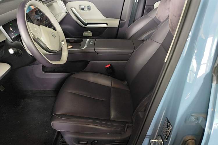 Used Leapmotor B01 2025 550 LiDAR Edition Left Front Seat