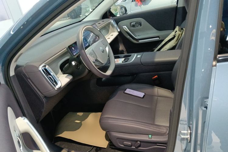Used Leapmotor B01 2025 550 LiDAR Edition Left Front Seat
