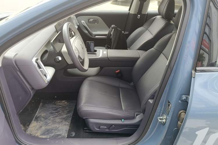Used Leapmotor B01 2025 550 LiDAR Edition Left Front Seat