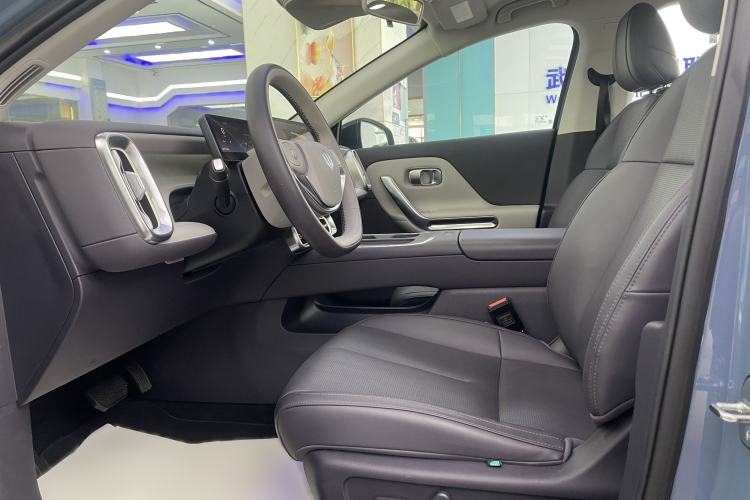 Used Leapmotor B01 2025 550 LiDAR Edition Left Front Seat