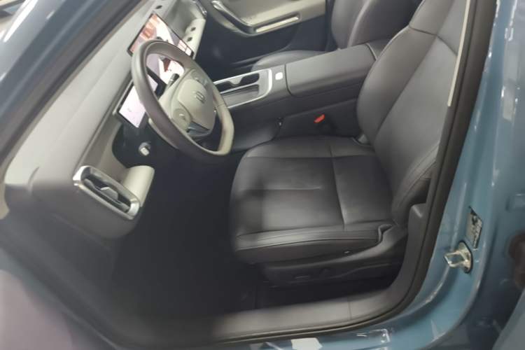 Used Leapmotor B01 2025 550 LiDAR Edition Left Front Seat