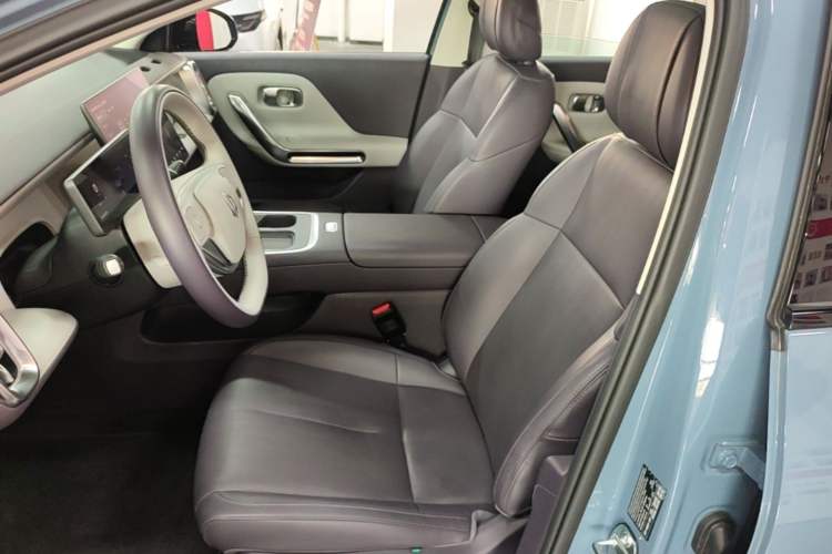Used Leapmotor B01 2025 550 LiDAR Edition Left Front Seat