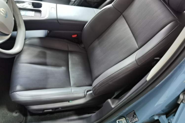 Used Leapmotor B01 2025 550 LiDAR Edition Left Front Seat