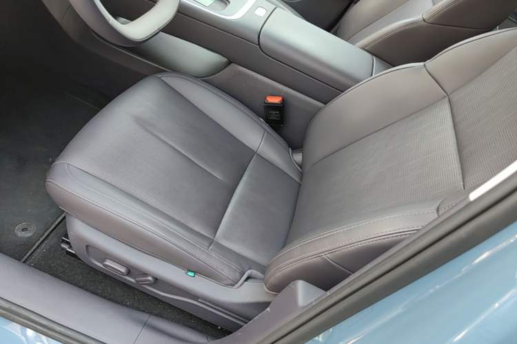 Used Leapmotor B01 2025 550 LiDAR Edition Left Front Seat