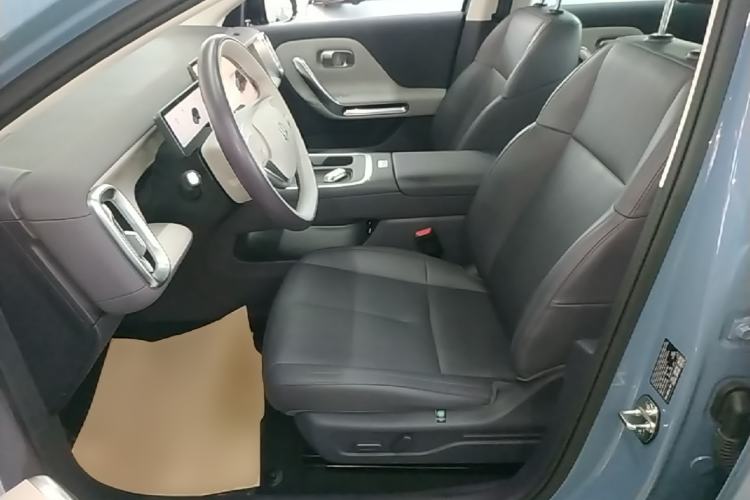 Used Leapmotor B01 2025 550 LiDAR Edition Left Front Seat