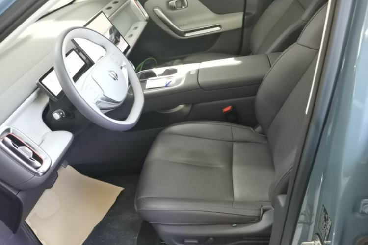 Used Leapmotor B01 2025 550 LiDAR Edition Left Front Seat