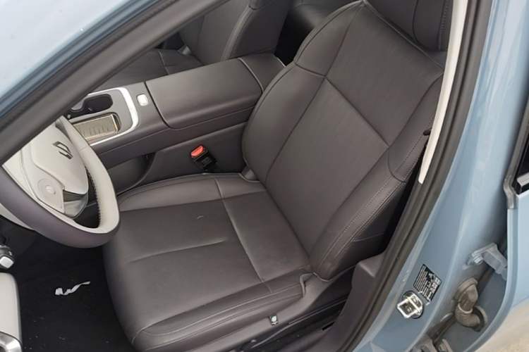 Used Leapmotor B01 2025 550 LiDAR Edition Left Front Seat