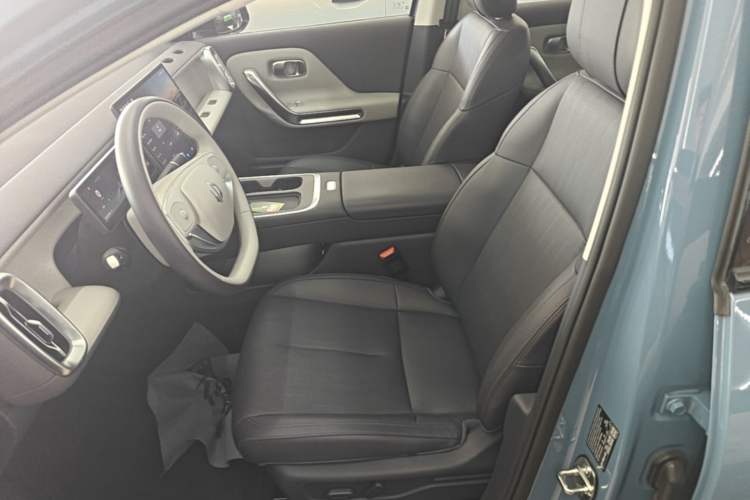 Used Leapmotor B01 2025 550 LiDAR Edition Left Front Seat