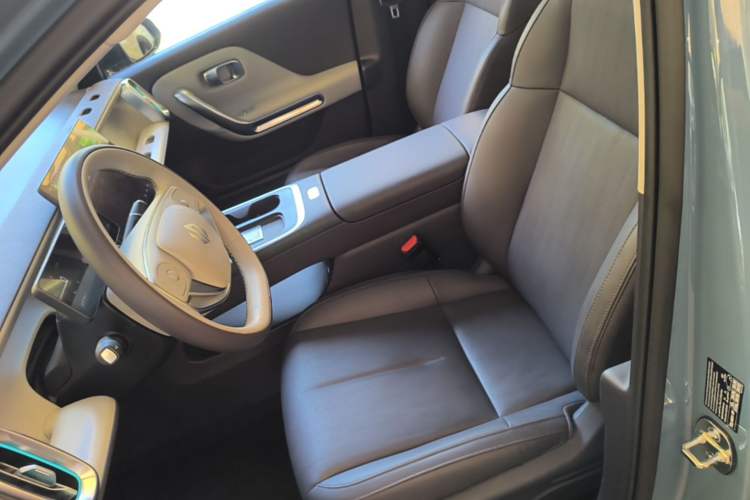 Used Leapmotor B01 2025 550 LiDAR Edition Left Front Seat