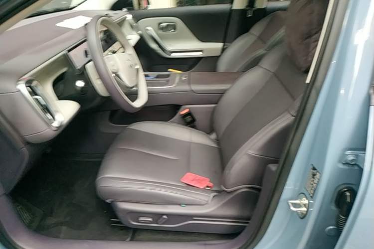 Used Leapmotor B01 2025 550 LiDAR Edition Left Front Seat