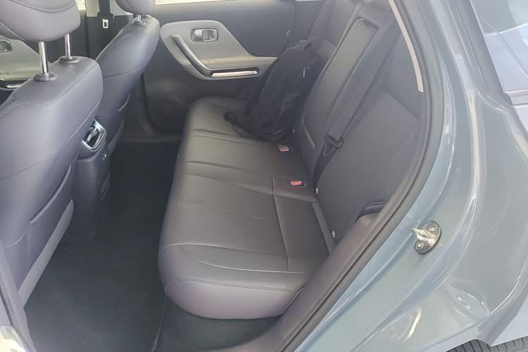 Used Leapmotor B01 2025 550 LiDAR Edition Left Rear Seat