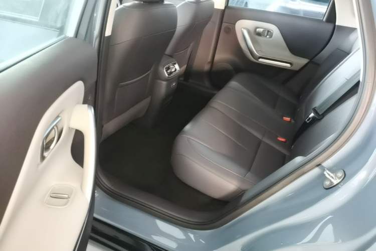 Used Leapmotor B01 2025 550 LiDAR Edition Left Rear Seat