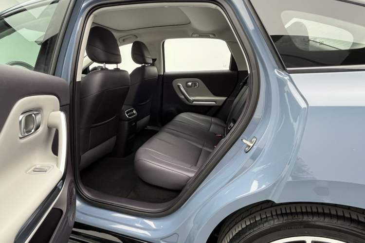 Used Leapmotor B01 2025 550 LiDAR Edition Left Rear Seat