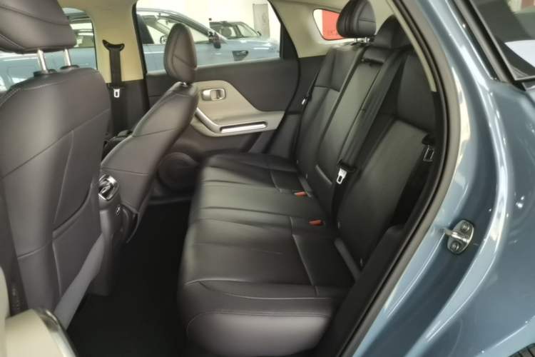 Used Leapmotor B01 2025 550 LiDAR Edition Left Rear Seat