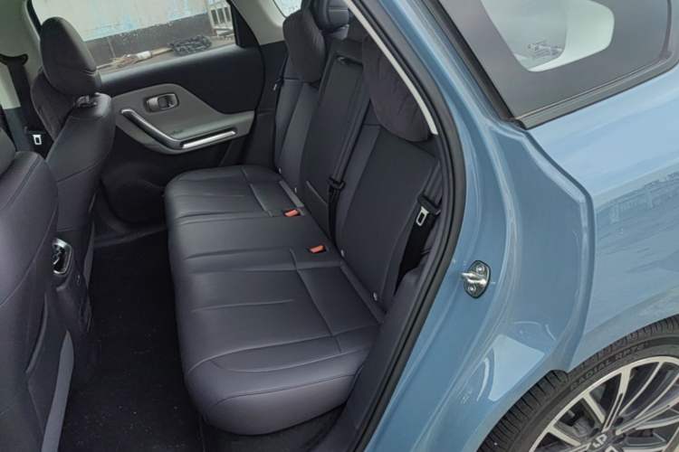Used Leapmotor B01 2025 550 LiDAR Edition Left Rear Seat