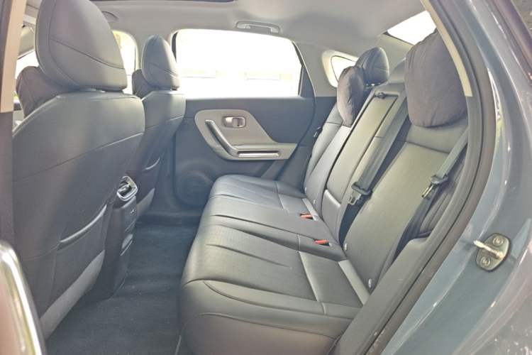 Used Leapmotor B01 2025 550 LiDAR Edition Left Rear Seat