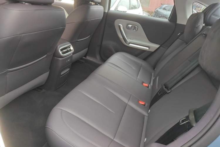 Used Leapmotor B01 2025 550 LiDAR Edition Left Rear Seat