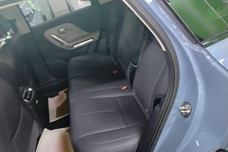 Used Leapmotor B01 2025 550 LiDAR Edition Left Rear Seat