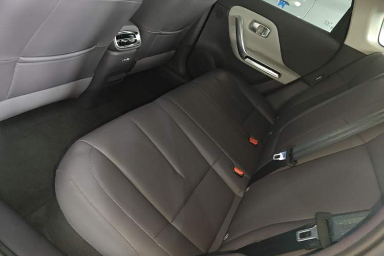 Used Leapmotor B01 2025 550 LiDAR Edition Left Rear Seat