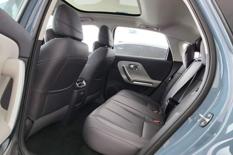 Used Leapmotor B01 2025 550 LiDAR Edition Left Rear Seat